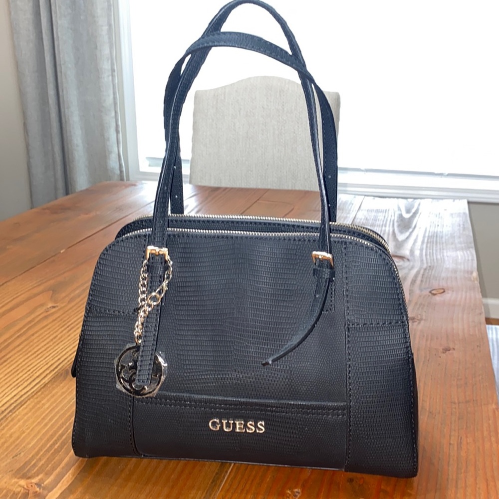 BRAND NEW Black Huntley Guess Bag
